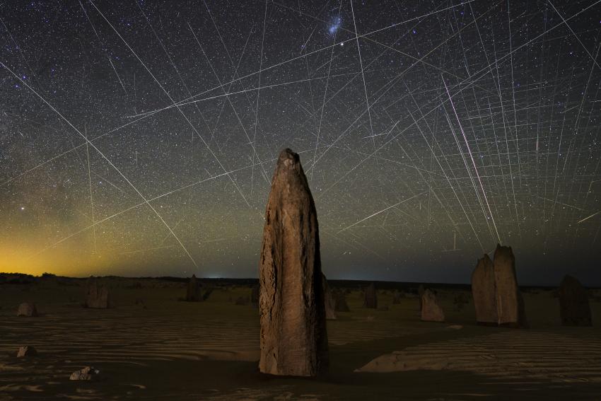 Image of the Australian desert showing the growing light pollution caused by artificial satellites.